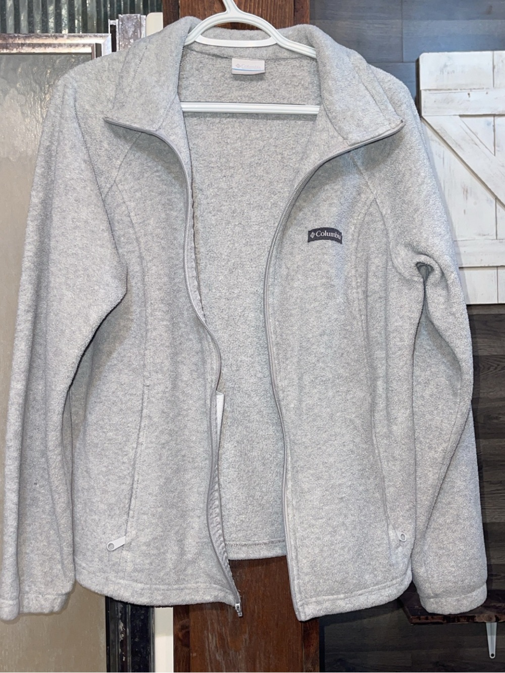 Columbia Light Gray Fleece Jacket